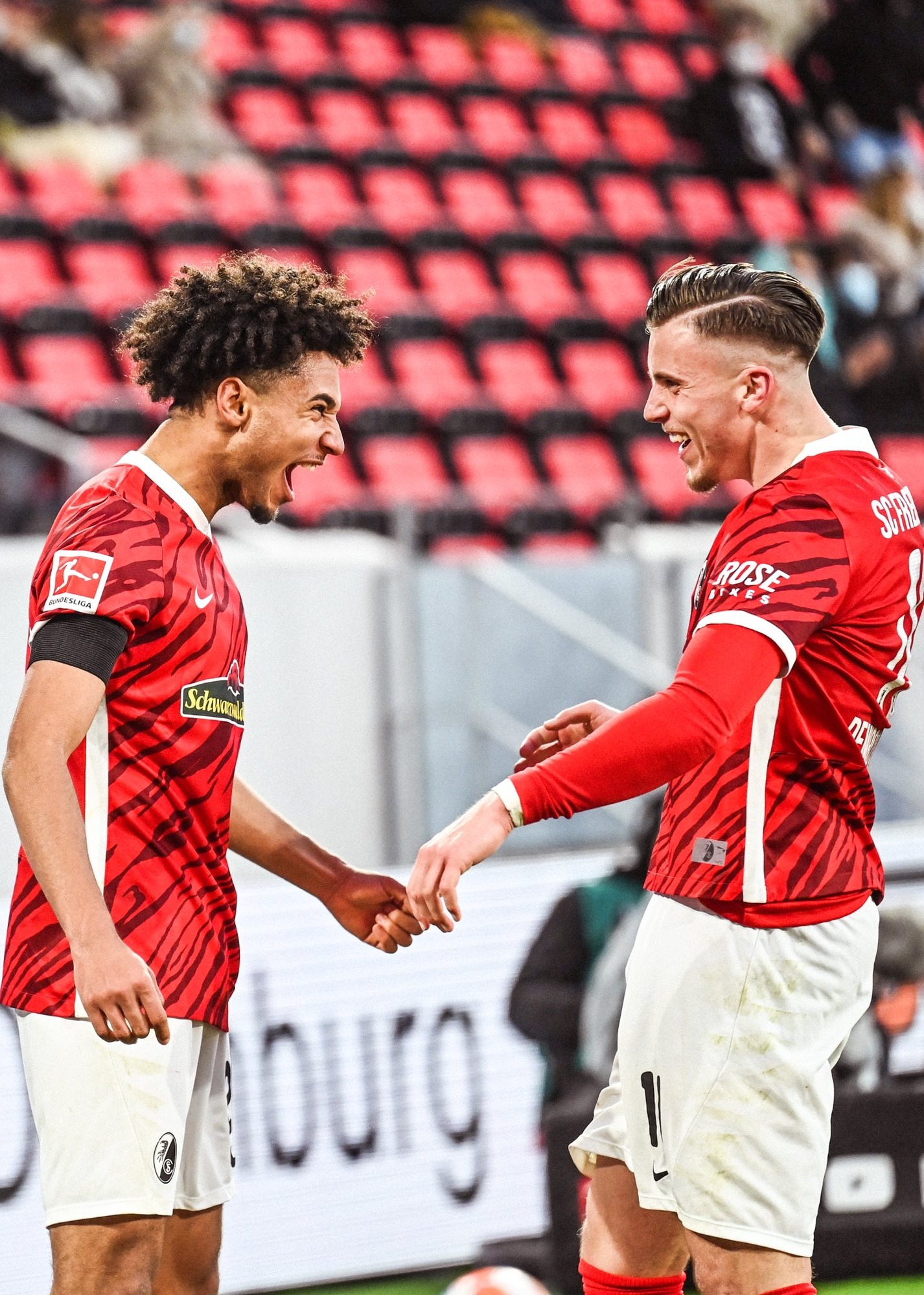 弗赖堡前锋连续两轮进球,体现实力的简单介绍 弗赖堡前锋连续两轮进球,体现实力的简单介绍